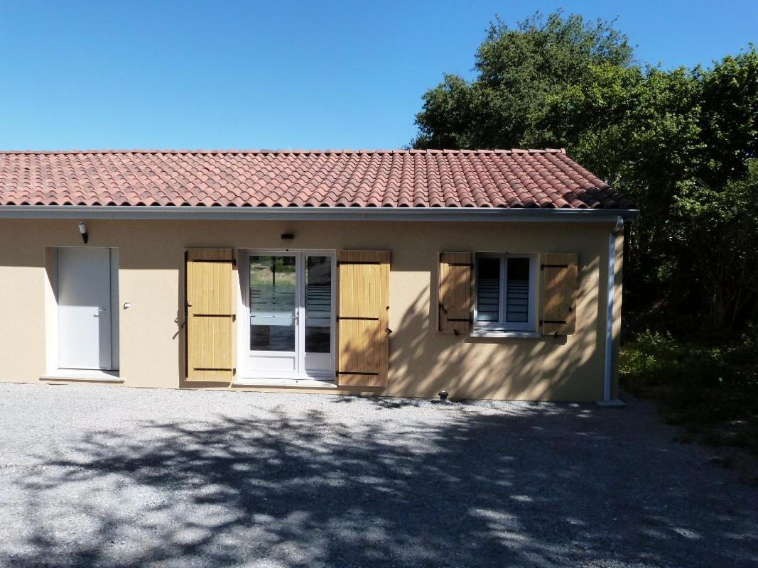 Lumineuse Maison Neuve, Cosy,67M², 2 Chambres/6 Couchages 1Km Lac, 200M Du Bourg. Vue Paisible, Sur La Nature Saint-Pardoux-lʼOrtigier Exterior foto